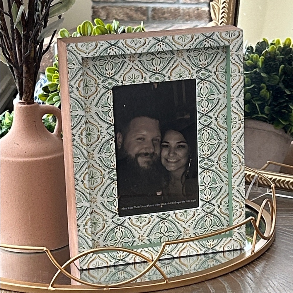 NEW! Shabby Chic Bohemian Medallion Sage Green & Creamy White Wood Photo Frame